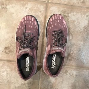 Hoka One One women 9 pink motion control sneaker